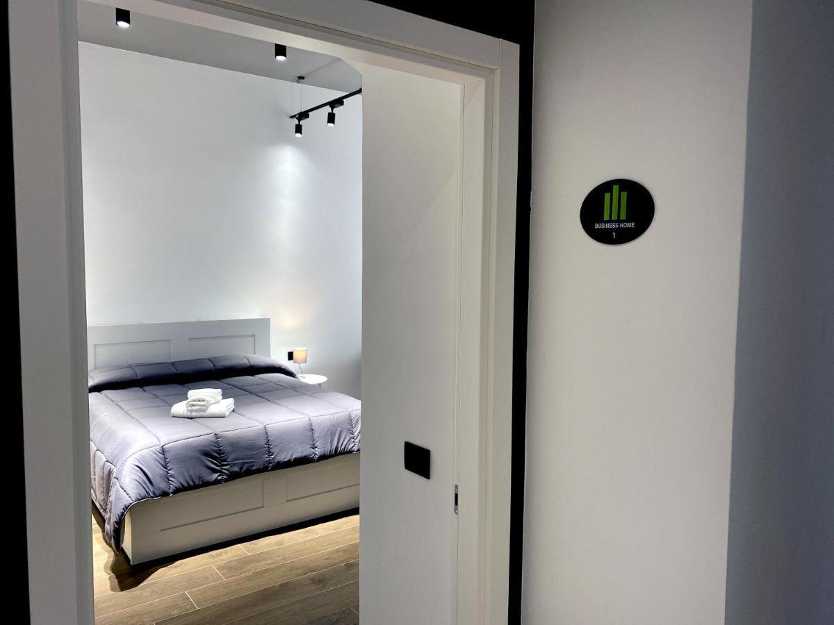 Business Home Via Isonzo B&B Foggia Exterior foto